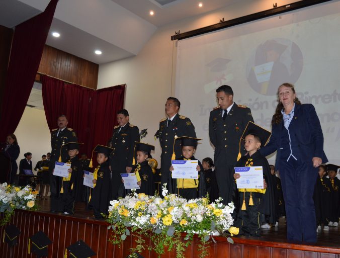 Comil4 Colegio Militar – Abdón Calderón